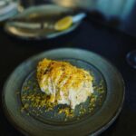 Kaoru Okunuki Instagram – .

poly
@poly_au 
Paramount house hotel 
@paramounthousehotel 
に併設されているレストラン
コンサートを観に行く前に軽いディナーを
子どもが食べられるものを…と思うと
あまり凝ったメニューは頼めないのだけれど
polyはひたすらシンプルなお料理が美味しかった!!!
このレストランのことを私は夢に見るかもしれない