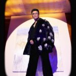 Karan Johar Instagram - I have known Nandi for decades now, and walking today is not just about fashion, it’s about friendship, love and a retrospective reflection of the past. The first time I ever walked on the ramp was for Nandi, and this time around it’s equally special. Nandita’s versatile designs from 20 years ago are relevant even today, and will remain so for the next 20!!! @nanditamahtani … big love to you always!!!! 📷 @thehouseofpixels styling team @team___e @ekalakhani designed by @nanditamahtani managed by @len5bm