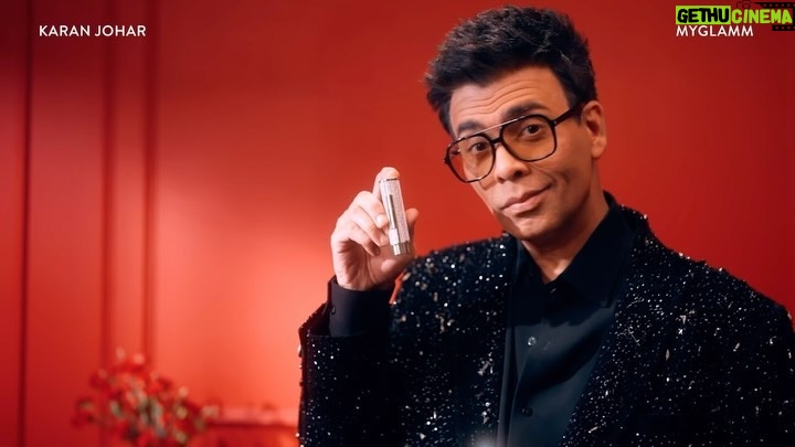 Karan Johar Instagram - It’s all about the...POUT!💄 Perfect your pout with 10 exclusive shades and plump up your lips & style with @poutbykaranjohar! @myglamm