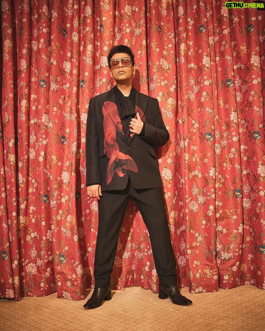 Karan Johar Instagram - For the @variety in conversation with at the #redseafilmfestival in @alexandermcqueen styled by @ekalakhani 📷 @sheldon.santos