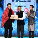 Karan Johar Instagram - An absolutely marvellous time spent at #IFFI2023 with art & cinema just buzzing in the air. Extremely honoured that we had the opportunity to show the world a glimpse of #AeWatanMereWatan with @sukhwindersinghofficial performing a song from our film, followed by the launch of our motion poster with the gorgeous @saraalikhan95. A heartfelt thank you to @official.anuragthakur for hosting this wonderful event and supporting us all. Stay tuned, #AeWatanMereWatanOnPrime coming soon only on @primevideoin. @apoorva1972 @somenmishra #KannanIyer @darabfarooqui @dharmaticent @iffigoa