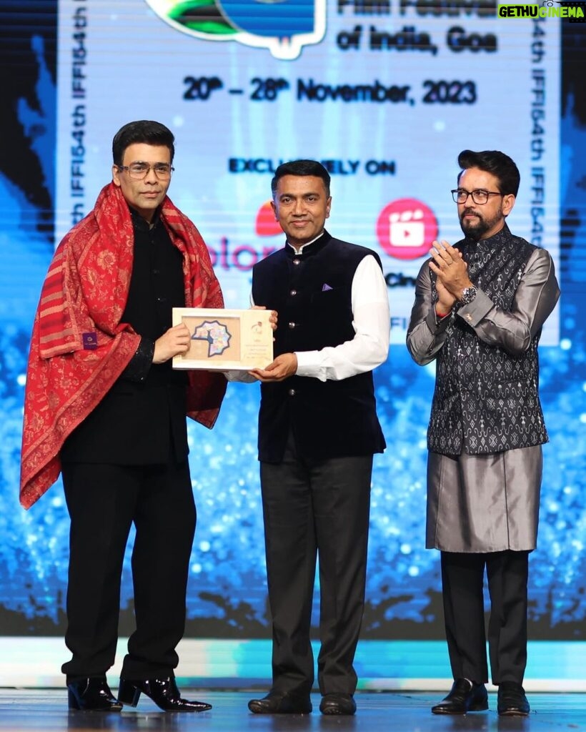 Karan Johar Instagram - An absolutely marvellous time spent at #IFFI2023 with art & cinema just buzzing in the air. Extremely honoured that we had the opportunity to show the world a glimpse of #AeWatanMereWatan with @sukhwindersinghofficial performing a song from our film, followed by the launch of our motion poster with the gorgeous @saraalikhan95. A heartfelt thank you to @official.anuragthakur for hosting this wonderful event and supporting us all. Stay tuned, #AeWatanMereWatanOnPrime coming soon only on @primevideoin. @apoorva1972 @somenmishra #KannanIyer @darabfarooqui @dharmaticent @iffigoa
