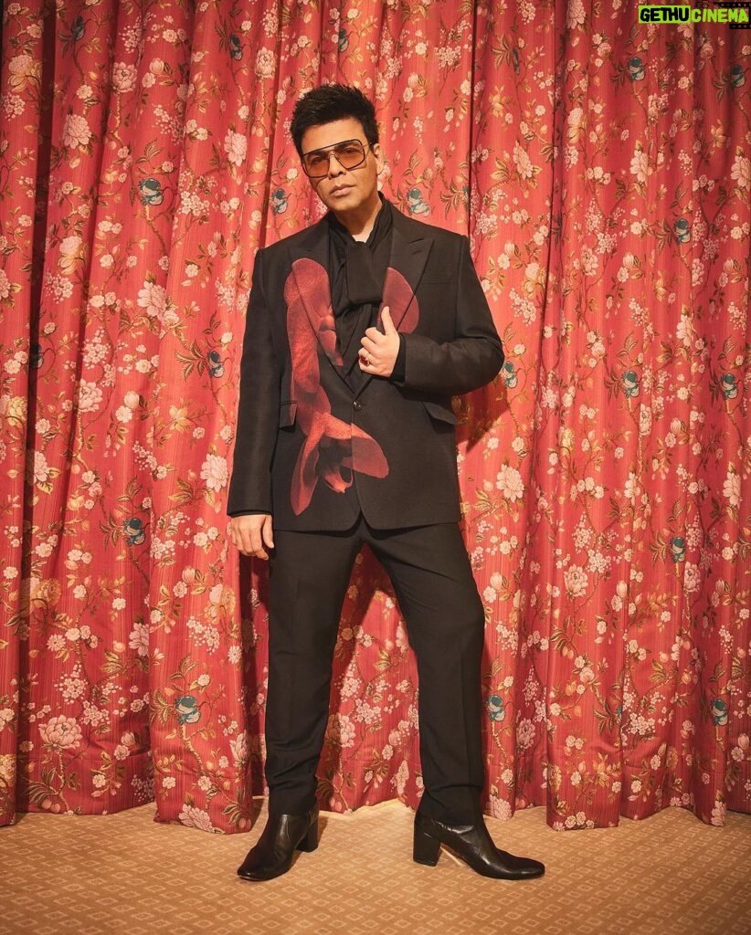 Karan Johar Instagram - For the @variety in conversation with at the #redseafilmfestival in @alexandermcqueen styled by @ekalakhani 📷 @sheldon.santos