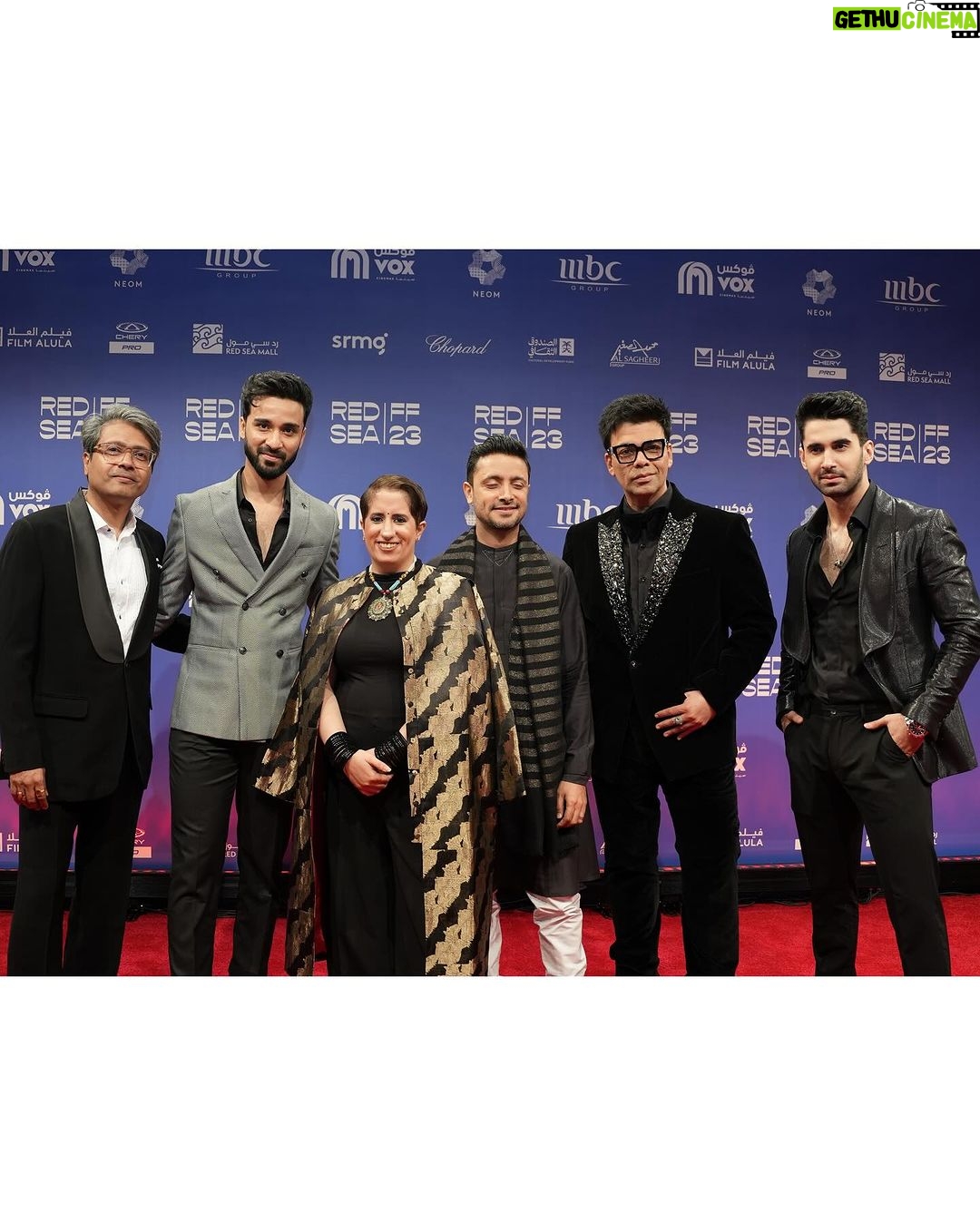 Karan Johar Instagram - After gathering all the love from various corners of the world…our team of #Kill has landed at the prestigious #RedSeaFilmFestival2023 to showcase our gruesome, unrelenting & unabashedly thrilling film to one and all. Thank you @redseafilm for having us🙏🏻🙏🏻🙏🏻 @itslakshya @tanyamaniktala @raghavjuyal @nix_bhat @apoorva1972 @guneetmonga @achinjain20 @dharmamovies @sikhya Jeddah, Saudi Arabia