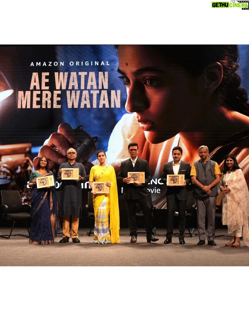 Karan Johar Instagram - An absolutely marvellous time spent at #IFFI2023 with art & cinema just buzzing in the air. Extremely honoured that we had the opportunity to show the world a glimpse of #AeWatanMereWatan with @sukhwindersinghofficial performing a song from our film, followed by the launch of our motion poster with the gorgeous @saraalikhan95. A heartfelt thank you to @official.anuragthakur for hosting this wonderful event and supporting us all. Stay tuned, #AeWatanMereWatanOnPrime coming soon only on @primevideoin. @apoorva1972 @somenmishra #KannanIyer @darabfarooqui @dharmaticent @iffigoa