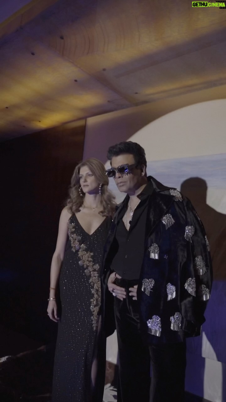 Karan Johar Instagram - Lights, camera - walk!π 20 years of @nanditamahtani Styled by @ekalakhani @team___e Hair by @darshanyewalekar Make up by @paresh_kalgutkar Photography by @thehouseofpixels Videography by @sarthakcheema