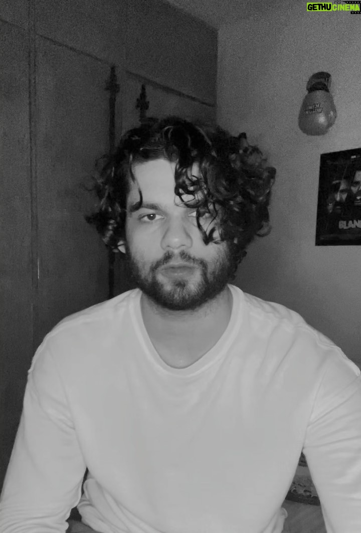 Karan Kapadia Instagram - SOUND ON 🔊.It’s been a whileeeee. This one’s called “fly me away”. #rap#hiphop#song#songwriting#songwriter#thelotuseaters