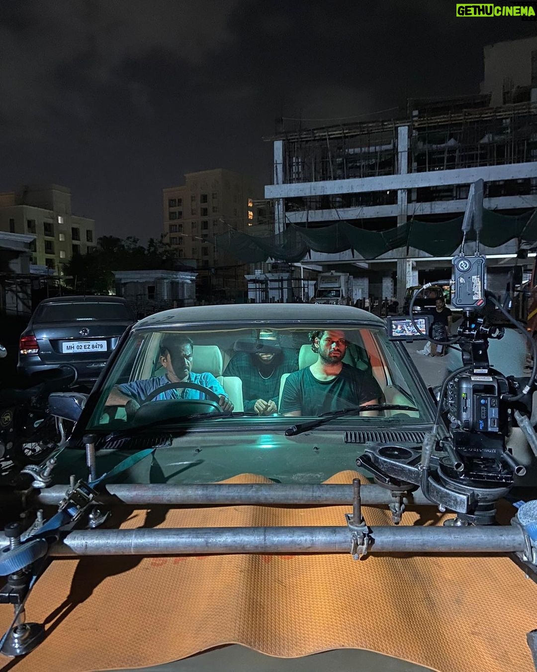 Karan Kapadia Instagram - πΊπ΅π«΅π» β¦. Coming soon #haulehaule