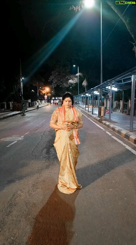 Karate Kalyani Padala Instagram - మొన్న శ్రీశైల పుర విధుల్లో స్వామి దర్శనం తర్వాత 🙏🙏🙏🚩🚩🌹🌹🥰🥰🥰🥰🥰