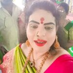 Karate Kalyani Padala Instagram - విజయవాడ లో మార్గశిర మాసంలో అమ్మవారికి త్రిశూలం.పట్టుబట్టలు వెండి కళ్ళు బంగారు శతమానం మా సోంపేట ములగడ విజయలక్ష్మి గారు w/o చిట్టబ్బాయి.గారు.వారి కుమారులు కూతుర్లు కలిసి అందచేసే సమయంలో... నేను మా అమ్మగారు చేతులమీదుగా అందచేసి..నా పూర్వజన్మ పుణ్య ఫలం అమ్మ అందరినీ చల్లగా చుడమ్మ...జై భవాని🙏🏻🙏🏻🙏🏻🙏🏻🙏🏻🙏🏻🙏🏻🙏🏻🙏🏻🙏🏻🙏🏻