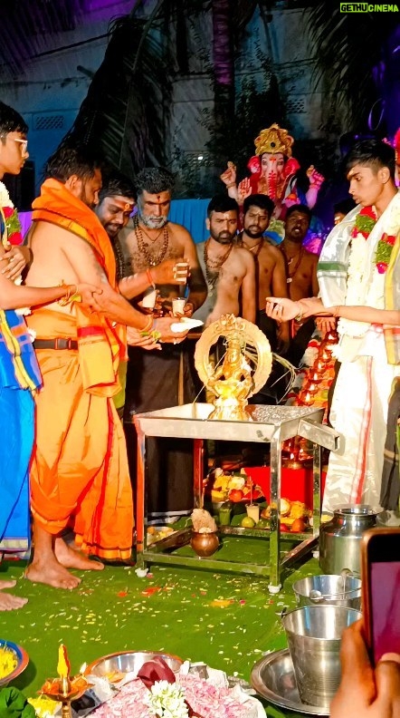 Karate Kalyani Padala Instagram - అభిషేక ప్రియునే శరణం అయ్యప్ప 🚩🙏🏻🙏🏻🙏🏻