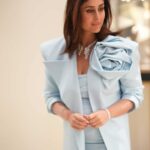 Kareena Kapoor Instagram - A fantastic day in Qatar at the Doha Jewelry & Watches Exhibition 20th Edition 🩵🇶🇦 @djwe.qa @visitqatar #DJWE20 #DJWE #VisitQatar #DohaJewelleryandWatchesExhibition Doha Exhibition and Convention Center - DECC