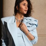 Kareena Kapoor Instagram - Shine bright like a diamond they said… and so I did 💁🏻‍♀️