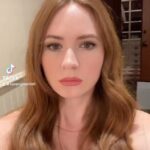 Karen Gillan Instagram - #sundayroutine