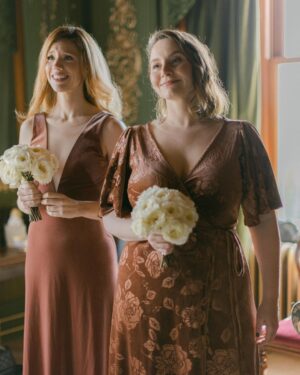 Karen Gillan Instagram - Last May…

📸 by @hollyclarkphotography
@sarahhaywoodweddings