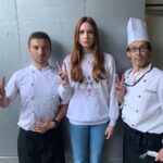 Karen Gillan Instagram - Karen and the chefs #japancomiccon @cezarskitchenjp Tokyo, Japan