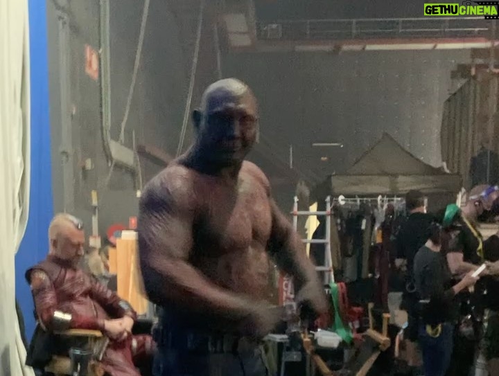 Karen Gillan Instagram - Some behind the scenes on Thor: Love and Thunder. As you can see @taikawaititi likes to blast music on set in between filming. And as you can see @davebautista is a secret dancing genius #thorloveandthunder