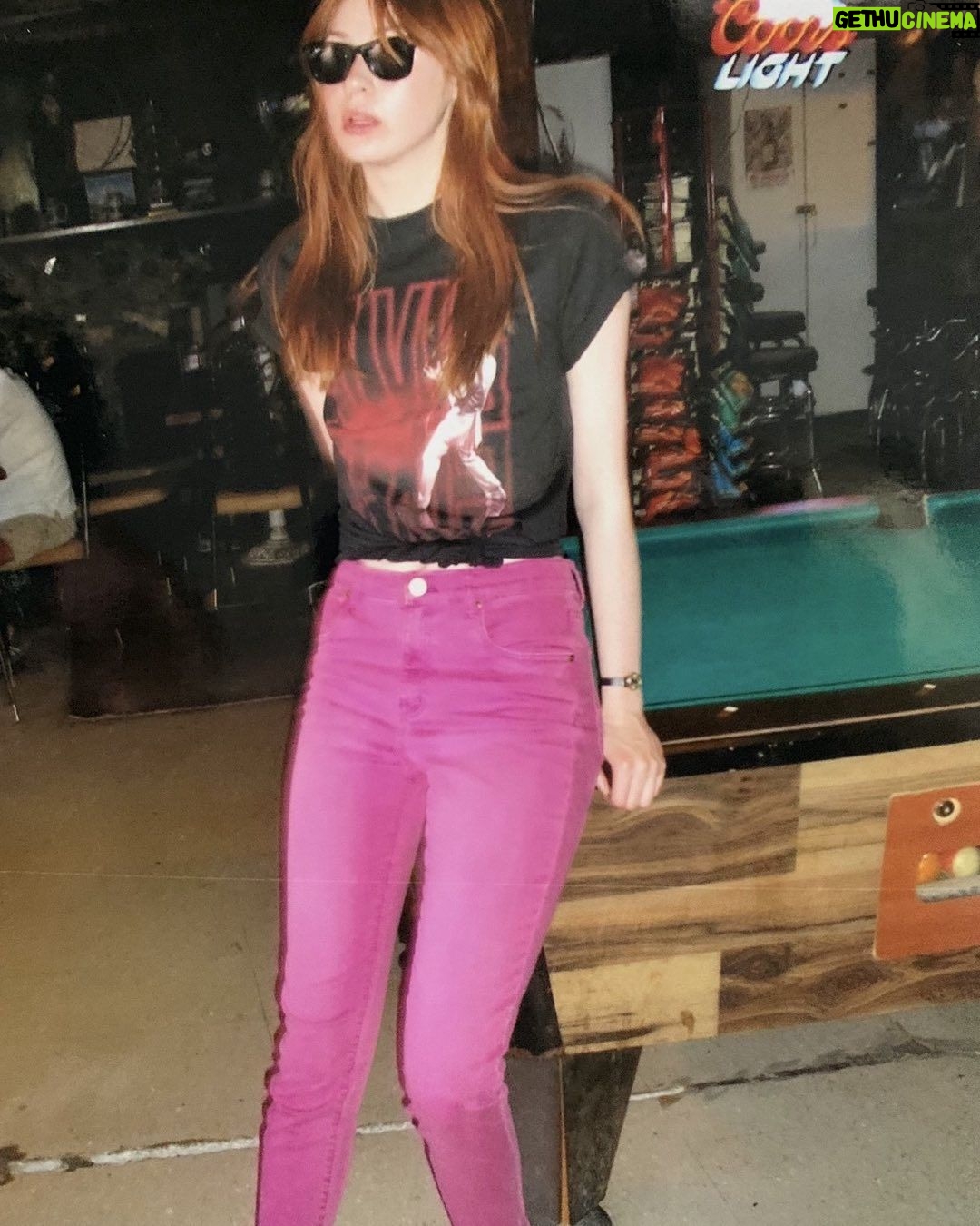 Karen Gillan Instagram - Somewhere in America…