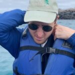 Karen Gillan Instagram - A couple of Ponds in the Galapagos PART 1 🐢 🐢 North Seymour Island
