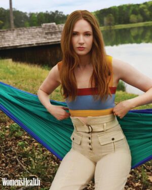 Karen Gillan Instagram - It felt good and actually rather cathartic to open up to @womenshealthmag about self care and dealing with anxiety. 

Thanks for having me! 

@HMEBookings
Editor-in-chief: @lizplosser
Entertainment Director: @maxwelllosgar
Photographer: @aingeruzorita
Interview: @verapapisova
Stylist: @kgsaladino
Hair: @bobbyeliot
Makeup: @kaleteter
Manicure: Aarika Dillard