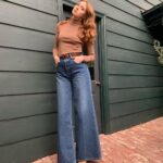 Karen Gillan Instagram - Press for a little something we are cooking up for you in the MCU 😉 Styling @karlawelchstylist Make up @missjobaker Hair @kyleeheathhair