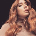 Karen Gillan Instagram - Press for a little something we are cooking up for you in the MCU 😉 Styling @karlawelchstylist Make up @missjobaker Hair @kyleeheathhair