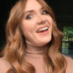 Karen Gillan Instagram - Press for a little something we are cooking up for you in the MCU 😉 Styling @karlawelchstylist Make up @missjobaker Hair @kyleeheathhair