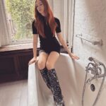 Karen Gillan Instagram – LV boots in the bath tub (also, good morning America.) 

#guardiansofthegalaxyvol3 
Look @louisvuitton 
Styling @rebeccacorbinmurray 
Make up @kaleteter 
Hair @thedavidcruz New York, New York