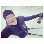 Kari Hietalahti Instagram – Fredag ​​kväll tjugotre 🧌
•

#gundeblacksvan 🦤 #23km #519km✔️ #fiscerski #fischermaastohiihto #fischerzeroski #customski #haltiskiwear #paloheinä #helsinkiskiweeks #xcskiing #suomenlatupaloheinä Paloheinän Hiihtoladut