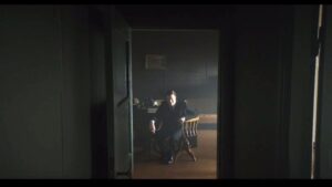 Kari Hietalahti Instagram - Amazing light of NIE ALLEIN -NEVER ALONE 🌓 Director Klaus Härö 👁 Light artist @penttilaville 👁 Cinematographer @nordstrom1963 👁Screenplay by Klaus Härö & @jimkar60. Movie coming out autumn 2024.
……….

#klaushärö #nieallein #eikoskaanyksin #neveralone #matilaröhrproductions #nordiskfilm #taskafilm #hobab #samsarafilmproduktion #pennedpictures #suomenelokuvasäätiö #robertnordström #jimmykarlsson #villepenttilä #filmmaking