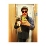 Kari Hietalahti Instagram – Old men in the mirror 😝 
•
#chihuahualife #kenraalipancho #generalpancho #seniordog #seniors #asenneshades Ullanlinna