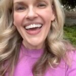 Kari Wahlgren Instagram - Looking back, it’s been a wonderful whirlwind of a year. Thank you for being with me on the journey this past year and so much love to you all in 2024!! #happynewyear