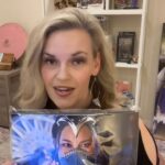 Kari Wahlgren Instagram - Today’s the day! ⚔️ Join me along with the MK1 cast for a live Q&A and then get your favorite Kitana and Mileena prints signed! Check the comments below or in my profile for the special link. #mk1 #mortalkombat #livesigning #voiceover