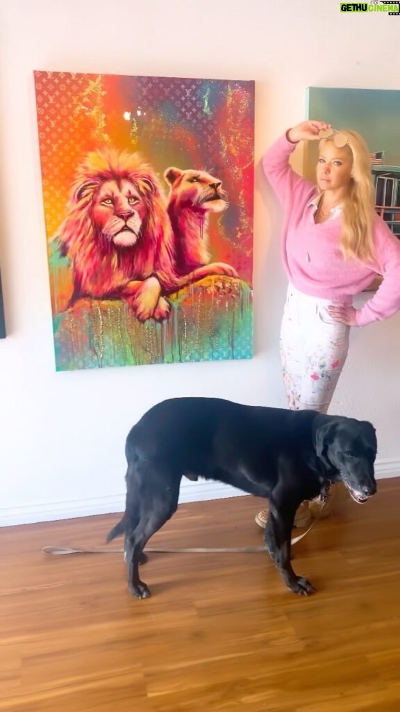 Karin Brauns Instagram - I made some new art additions to the gallery! 🎨 Come visit! @colorfulsinartgallery #artgallery #art #artist #gallery #manhattanbeach #pet #lovepet #sale #socal #beach #popart #fineart #dog #life #buisness #redondobeach #laart Manhattan Beach, California