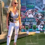 Karin Brauns Instagram - Manhattan Beach, California