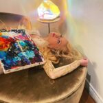 Karin Brauns Instagram - I have dreamed a thousand dreams in a vivid colors with brilliant hue. 💭 . . . . . . . . #artist #art #artistsworld #artistslife #lifestyle #golden #dream #dreambig #artwork #artgallery #manhattanbeach #supelveda #losangeles #california #acrylicpainter #lamodels #americanartist #artofinstagram #artistslivesmatter #colors #colorpallete #relaxing #wallart #animallovers #karinbraunsgallery #love #karinbrauns