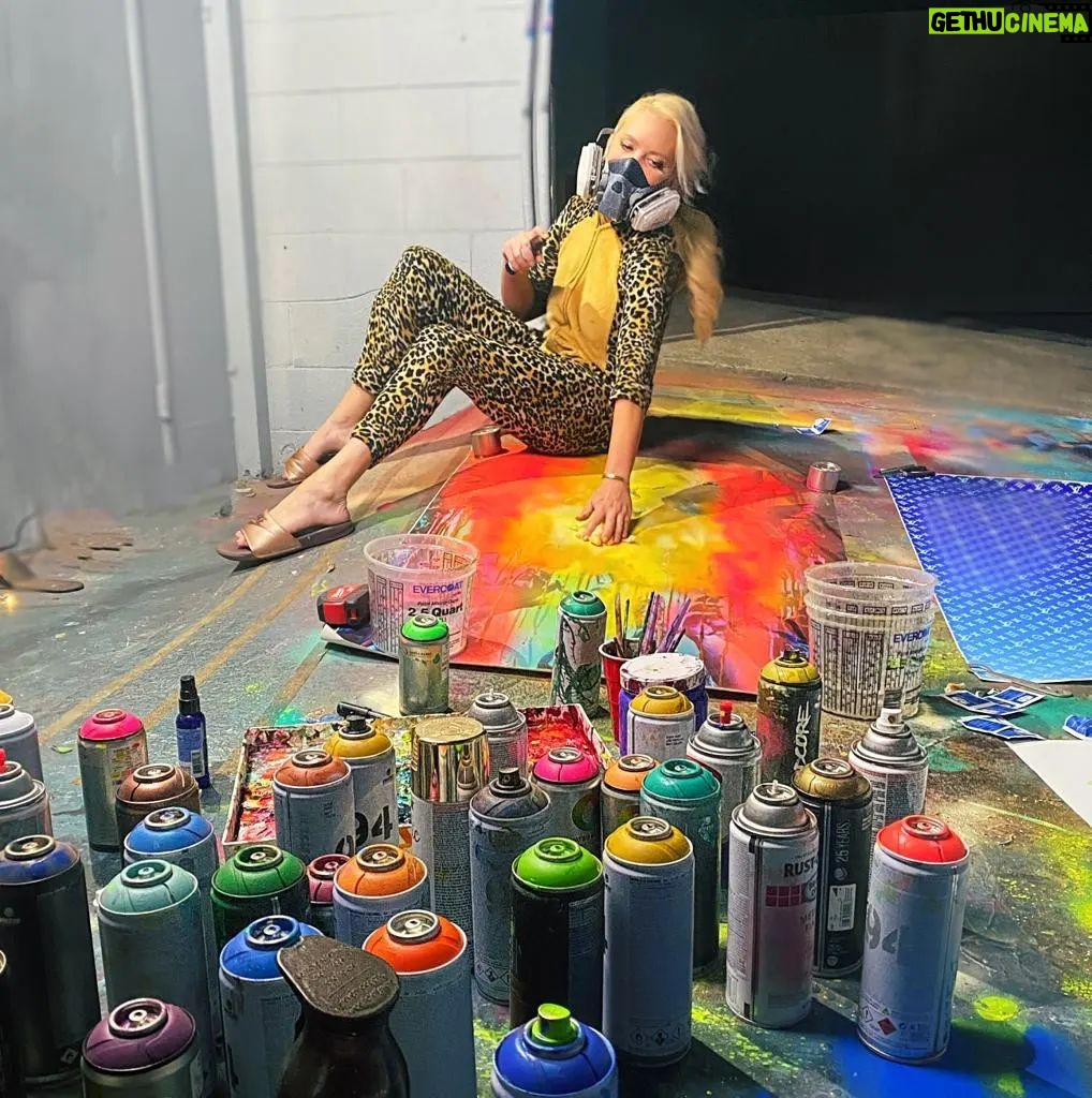 Karin Brauns Instagram - Me around midnight.. A colorful mess in Pj’s . . . . . #weekend #sunday #art #artist #artistsoninstagram #popart #happy #bottleart #newweek #fun #artgallery #studio #top #mood #luxury #artofinstagram #blonde #actress #la #live #paintingprocess #artistsoninstagram #paintingart #artworld #tigercostume #artistlifestyle #paintings #artevent #karinbraunsgallery #karinbrauns Manhattan Beach, California