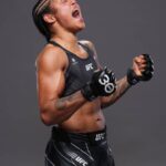Karine Silva Instagram - Coragem e humildade são minhas armas na batalha, em busca da felicidade ou alguma coisa que o valha. Já que o rei não vai virar humilde, eu vou fazer o humilde virar rei. (Emicida) Bom Feriado a todos ᥫ᭡ UFC: ultimate fighting championship
