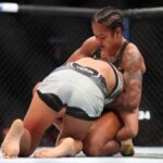 Karine Silva Instagram - Se mantiene invicta en la UFC! Karine Silva le ganó por sumisión (Guillotina) en el primer round a Maryna Moroz en UFC 292. SIGANME Y DALE LIKE PARA MÁS CONTENIDOS, META 4000 SEGUIDORES: @adicto_al_ufc Y sigan a mi amigo @ufcfanfighter #ufc292 #aljamainsterling #seanomalley #zhangweili #amandalemos #andstill #ufc #ufcnews #ufcespañol #ufcbrasil #ufceurope #mma #mmanews #mmaenespañol #ufcvegas78 #ufcsingapore #ufcparis #ufc293 #ufc294 #ufc295 #ufcvegas79 #iangarry #neilmagny #mariobautista #chitovera #pedromunhoz #nataliasilva #karinesilva #flyweight #womanfight TD Garden