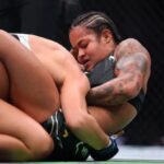 Karine Silva Instagram - Se mantiene invicta en la UFC! Karine Silva le ganó por sumisión (Guillotina) en el primer round a Maryna Moroz en UFC 292. SIGANME Y DALE LIKE PARA MÁS CONTENIDOS, META 4000 SEGUIDORES: @adicto_al_ufc Y sigan a mi amigo @ufcfanfighter #ufc292 #aljamainsterling #seanomalley #zhangweili #amandalemos #andstill #ufc #ufcnews #ufcespañol #ufcbrasil #ufceurope #mma #mmanews #mmaenespañol #ufcvegas78 #ufcsingapore #ufcparis #ufc293 #ufc294 #ufc295 #ufcvegas79 #iangarry #neilmagny #mariobautista #chitovera #pedromunhoz #nataliasilva #karinesilva #flyweight #womanfight TD Garden