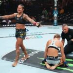 Karine Silva Instagram - Se mantiene invicta en la UFC! Karine Silva le ganó por sumisión (Guillotina) en el primer round a Maryna Moroz en UFC 292. SIGANME Y DALE LIKE PARA MÁS CONTENIDOS, META 4000 SEGUIDORES: @adicto_al_ufc Y sigan a mi amigo @ufcfanfighter #ufc292 #aljamainsterling #seanomalley #zhangweili #amandalemos #andstill #ufc #ufcnews #ufcespañol #ufcbrasil #ufceurope #mma #mmanews #mmaenespañol #ufcvegas78 #ufcsingapore #ufcparis #ufc293 #ufc294 #ufc295 #ufcvegas79 #iangarry #neilmagny #mariobautista #chitovera #pedromunhoz #nataliasilva #karinesilva #flyweight #womanfight TD Garden