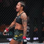 Karine Silva Instagram - Se mantiene invicta en la UFC! Karine Silva le ganó por sumisión (Guillotina) en el primer round a Maryna Moroz en UFC 292. SIGANME Y DALE LIKE PARA MÁS CONTENIDOS, META 4000 SEGUIDORES: @adicto_al_ufc Y sigan a mi amigo @ufcfanfighter #ufc292 #aljamainsterling #seanomalley #zhangweili #amandalemos #andstill #ufc #ufcnews #ufcespañol #ufcbrasil #ufceurope #mma #mmanews #mmaenespañol #ufcvegas78 #ufcsingapore #ufcparis #ufc293 #ufc294 #ufc295 #ufcvegas79 #iangarry #neilmagny #mariobautista #chitovera #pedromunhoz #nataliasilva #karinesilva #flyweight #womanfight TD Garden