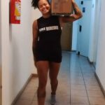 Karine Silva Instagram - Presente no mercado desde 1994, a @vapza produz alimentos embalados a vácuo e cozidos a vapor, oferecendo praticidade e rapidez no preparo de alimentos saudáveis, seguros e saborosos. Pioneira no segmento, a empresa oferece mais de 45 produtos e excelentes matérias-primas que são selecionadas e certificadas por uma equipe de técnicos especializados e que aplicam um alto controle de qualidade. Os produtos são cozidos a vapor dentro da própria embalagem, o que preserva as propriedades nutricionais dos alimentos. São saborosos, em embalagens Longa Vida, sem conservantes, que dispensam refrigeração, garantem segurança alimentar e proporcionam praticidade e rapidez para o consumidor. Não perca tempo, entre em contato e garanta já seus produtos da @vapza PROMOÇÃO IMPERDÍVEIS NO SITE: https://www.vapza.com.br/para-sua-casa TEM FESTIVAL DE INVERNO E SOPAS Corra e garanta o seu! PRODUTOS SELECIONADOS COM ATÉ 35% OFF #vapza #organic #produtosorganicos #alimentos #alimentosavacuo #dieta #alimentossaudaveis #ufcbrasil #ufc #ufc292 #ufcboston PS: ME DESCULPEM, ESQUECI DE COLOCAR A LEGENDA NO VÍDEO 💔🥺 Curitiba, Paraná