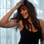 Karishma Tanna Instagram - 🖤🖤