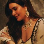 Karishma Tanna Instagram - 🖤🖤 Outfit @preevinofficial Jewellery: @babitagrawaljewellery Style @stylebysaachivj Team @sanzimehta777 Click @kapilcharaniya
