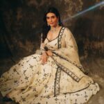 Karishma Tanna Instagram - 🖤🖤 Outfit @preevinofficial Jewellery: @babitagrawaljewellery Style @stylebysaachivj Team @sanzimehta777 Click @kapilcharaniya