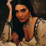 Karishma Tanna Instagram - 🖤🖤 Outfit @preevinofficial Jewellery: @babitagrawaljewellery Style @stylebysaachivj Team @sanzimehta777 Click @kapilcharaniya