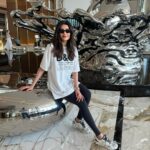 Karishma Tanna Instagram - And it’s a wrap 🖤 Loved the whole experience at @atlantistheroyal Thanku for your generous hospitality. We both absolutely loved it. And a huge Thank you to @pickyourtrail . You guys are amazing 🤩