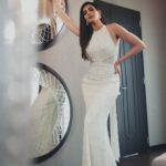 Karishma Tanna Instagram - About last night for @filmfare 🖤 Outfit: @shantanunikhil Jewelery-@goldenwindow @ascend.rohank Rings- @karishma.joolry Styled by- @sukritigrover Styling Team- @vanigupta.23 @bitofbash @naishasinghvi Photographer: @theabhivalera Makeup Artist: @shraddhamishra8 Hairstylist: @shefali_hairstylist.81