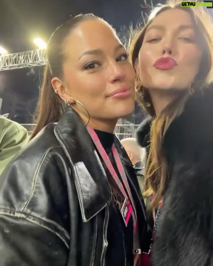 Karlie Kloss Instagram - Down on the grid 🏁 Las Vegas, Nevada